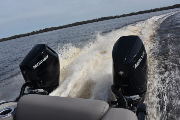 Pontoon Power Mercury Launches Industry's First V10 Outboard | Pontoon & Deck Boat Magazine